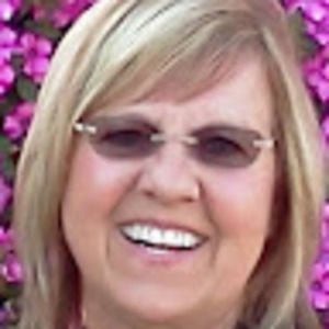 Meet your Posher, Loretta